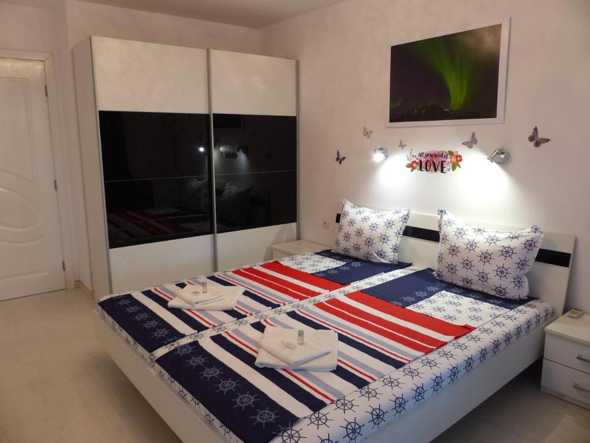 Apartament Holiday Μπουργκάς Εξωτερικό φωτογραφία