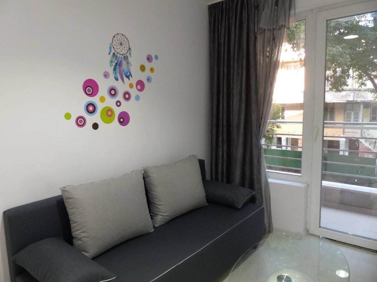 Apartament Holiday Μπουργκάς Εξωτερικό φωτογραφία